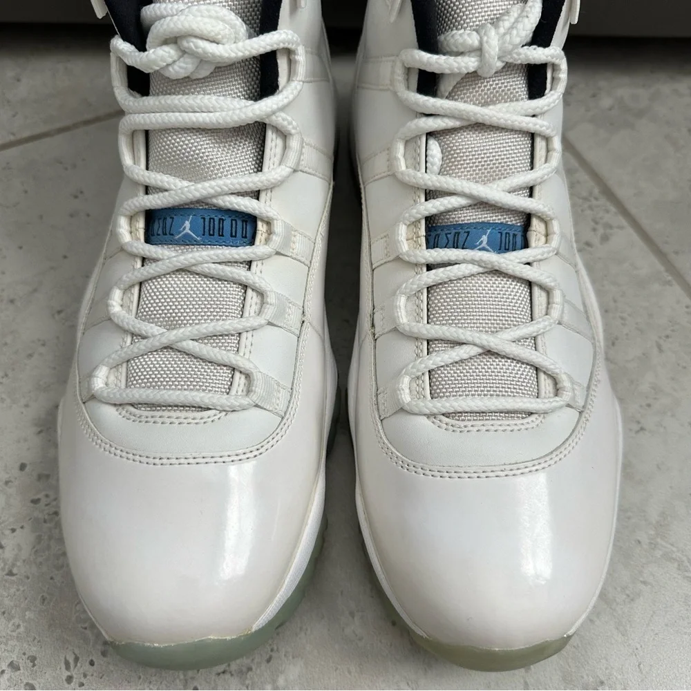 Jordan 11 Retro Sneaker Size 11.5 Men